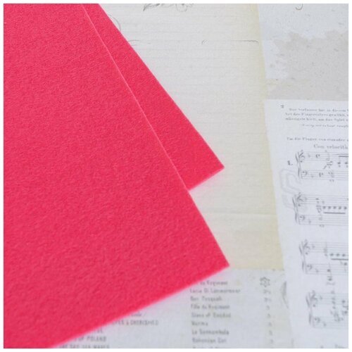 Фетр корейский жесткий листовой 33x110 см толщина 1,2 мм, цвет розовый яркий 914 / для творчества рукоделия