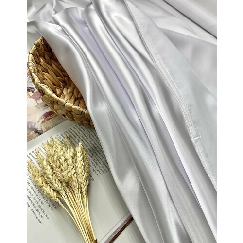 Ткань Атлас белый свадебный 3 п. м. / ширина 150 см / 135 гр/м